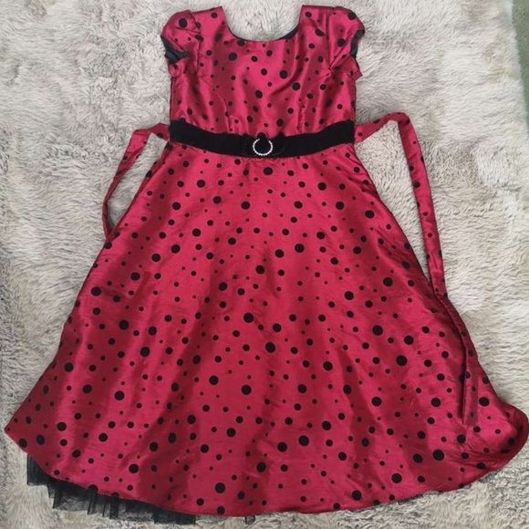 Red Girls' Party Dress (kids' size 8) - BNWT - Picture 1 of 4